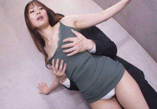 Chuyến đi công tác với em bồ nhí bướm đẹp mặt dâm